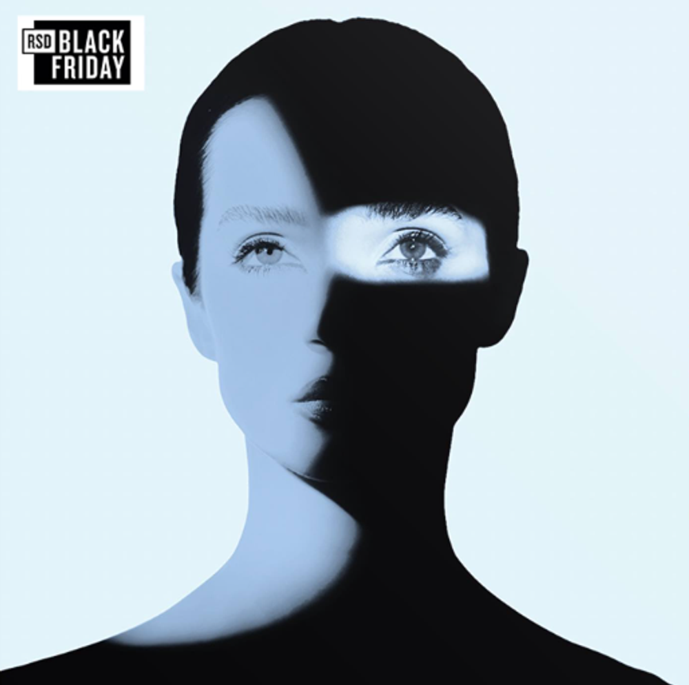 Poppy – Empty Hands