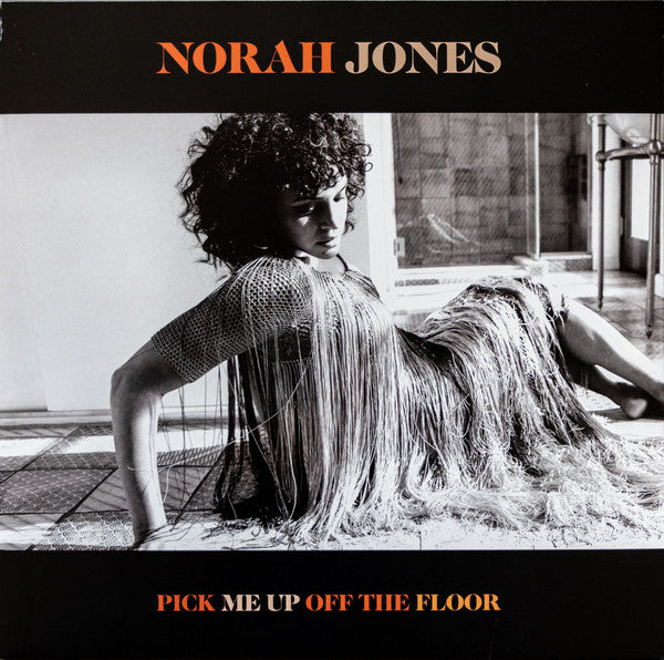 Norah Jones – Pick Me Up Off The Floor, pochette